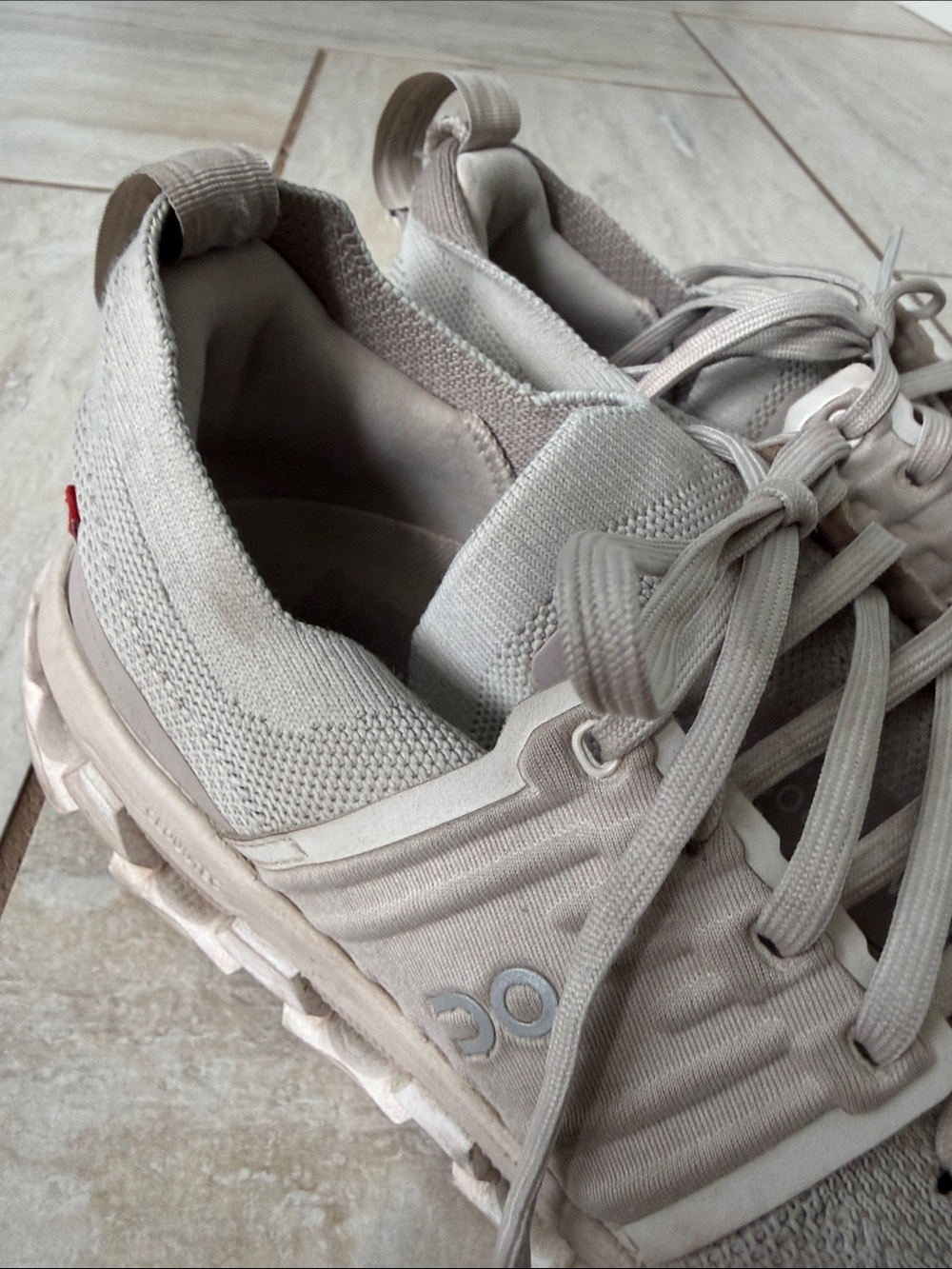 On Cloudswift 3 Women Size 7.5 Athletic Running Walking Shoes - Picture 15 of 16